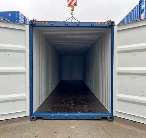 Whatsapp Image 2026-03-07 at 10.01.34 Am (1) Use keywords like: “shipping containers for sale USA UK Europe” “buy shipping containers in UK and Europe” “shipping container supplier USA Europe UK