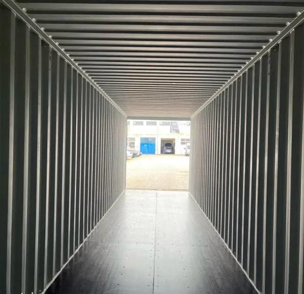 Whatsapp Image 2026-03-07 at 10.01.34 Am Use keywords like: “shipping containers for sale USA UK Europe” “buy shipping containers in UK and Europe” “shipping container supplier USA Europe UK