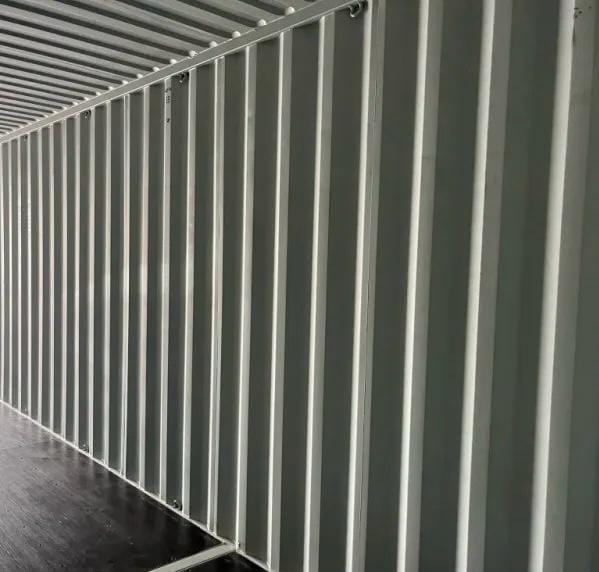 Whatsapp Image 2026-03-07 at 10.01.36 Am Use keywords like: “shipping containers for sale USA UK Europe” “buy shipping containers in UK and Europe” “shipping container supplier USA Europe UK