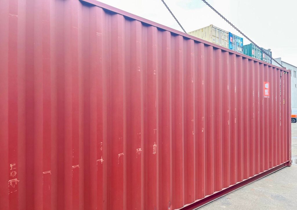 Whatsapp Image 2026-04-09 at 41252 Am 3 40FT High Cube Shipping Container for Sale in Florida – Free Shipping Included