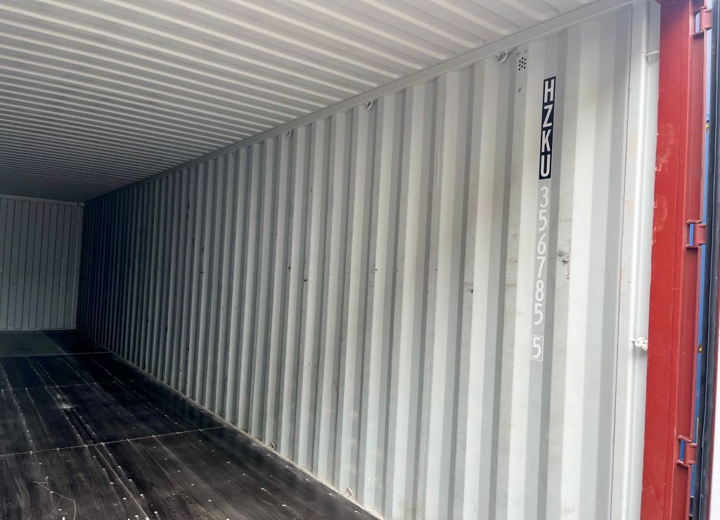 Whatsapp Image 2026-04-09 at 41254 Am 2 40FT High Cube Shipping Container for Sale in Florida – Free Shipping Included