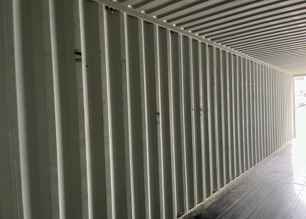 Whatsapp Image 2026-04-09 at 41255 Am 1 40FT High Cube Shipping Container for Sale in Florida – Free Shipping Included
