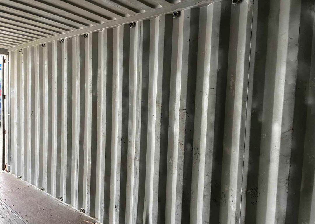 Whatsapp Image 2026-04-11 at 32537 Am 3 20ft Shipping Container New York – Cargo Worthy Units with Free Delivery