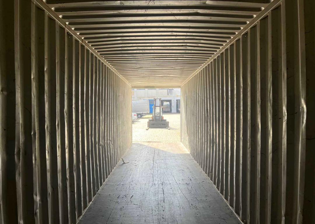 Whatsapp Image 2026-04-11 at 34737 Am 1 Used 40ft HC Shipping Container for Sale in New York | Free Shipping Available