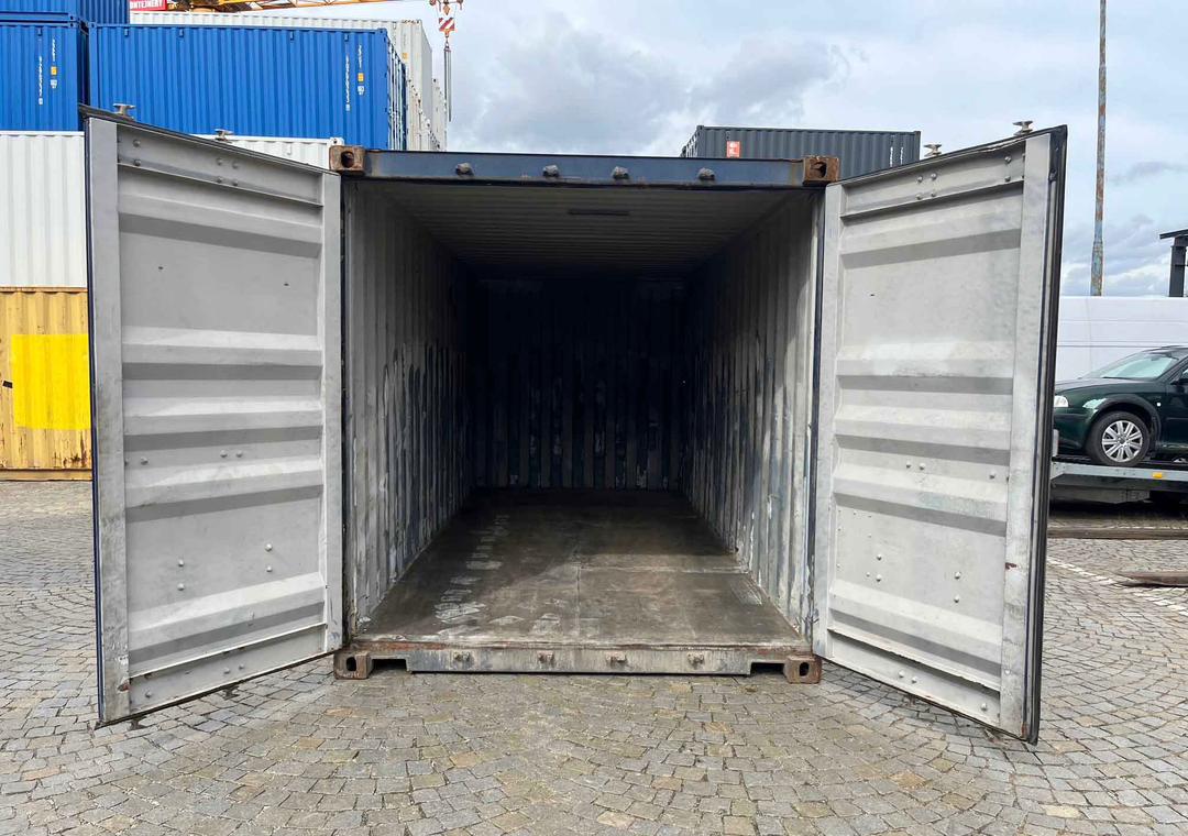 Whatsapp Image 2026-04-21 at 112509 Pm Used 20ft Shipping Container for Sale in Chicago, Illinois | Free Delivery & Cargo Worthy